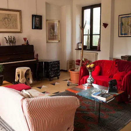 Otium فندق مبيت وإفطار