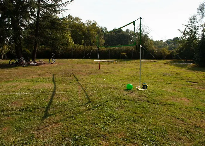 فندق مبيت وإفطار Otium 3*