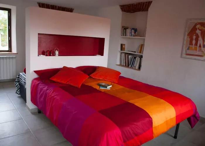 Otium فندق مبيت وإفطار 3*